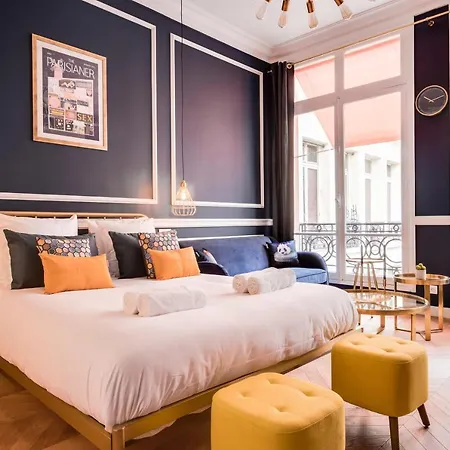 Apartment The Blue Elysee Paris
